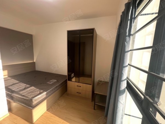 赤峰龍景小區(qū)夜市電話地址查詢-第1張圖片