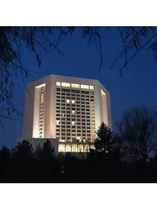 赤峰三大豪華酒店電話號碼-第1張圖片