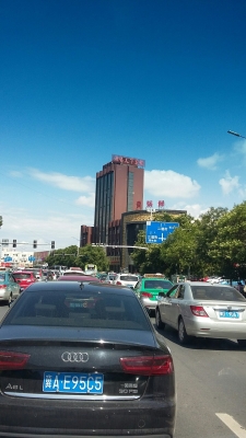 內(nèi)蒙古赤峰打的電話(huà)號(hào)碼是什么-第1張圖片