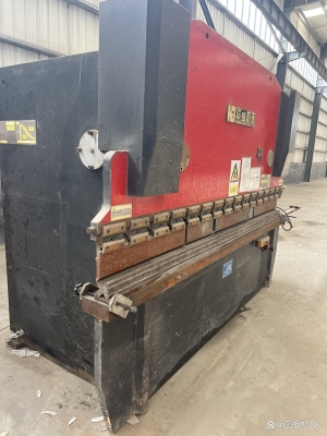 赤峰剪板機(jī)折彎?rùn)C(jī)維修電話號(hào)碼-第1張圖片