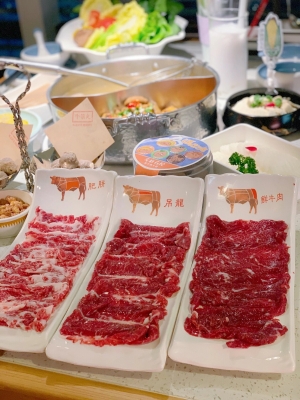 赤峰霍老三牛骨鍋店電話號碼-第1張圖片