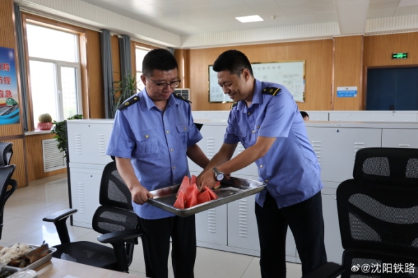 赤峰鑫源雪糕電話多少啊-第1張圖片