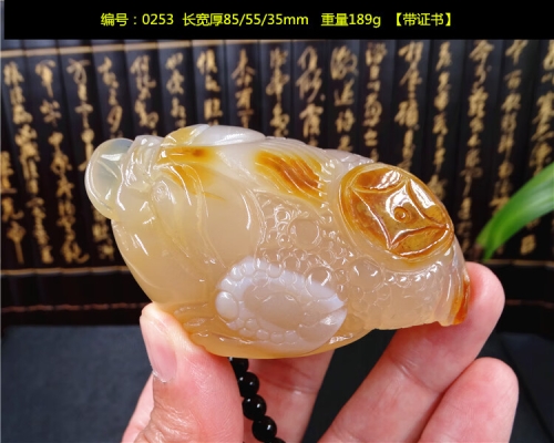 赤峰玉石雕刻店鋪電話號碼多少-第1張圖片