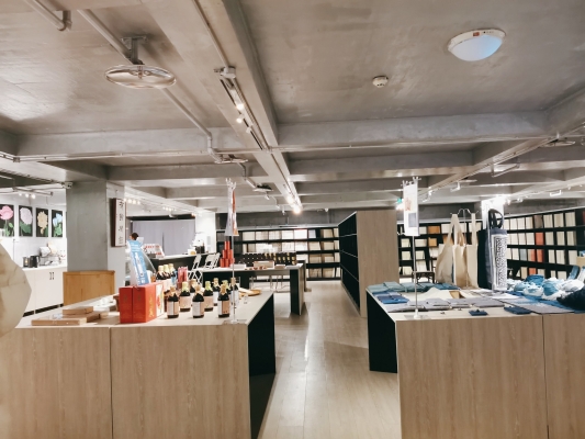 赤峰市九典書房電話地址查詢-第1張圖片