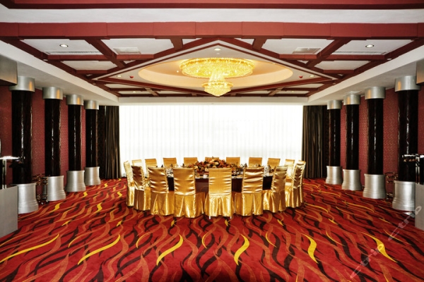 赤峰酒店折扣店電話多少號-第1張圖片