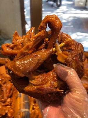 赤峰熟食店燒雞電話號(hào)碼多少-第1張圖片