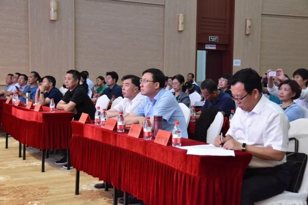 赤峰市醫(yī)院總務(wù)科長電話號碼-第1張圖片