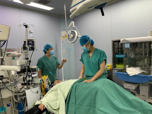 赤峰市醫(yī)院滿榮海電話號(hào)碼-第1張圖片