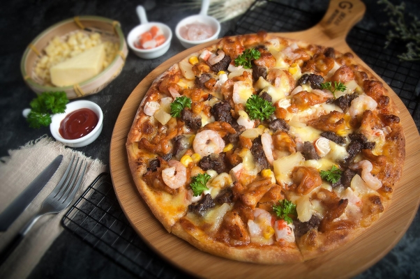 赤峰極陸比薩團(tuán)購(gòu)店電話號(hào)碼-第1張圖片