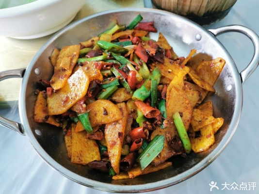 赤峰川味居川菜館電話號(hào)碼-第1張圖片