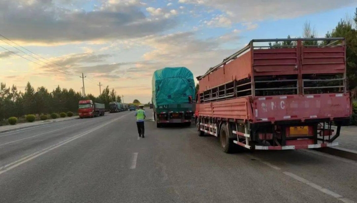 赤峰三輪車(chē)改造電話號(hào)碼-第1張圖片