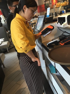 赤峰在哪有必勝客店啊電話號(hào)碼-第1張圖片