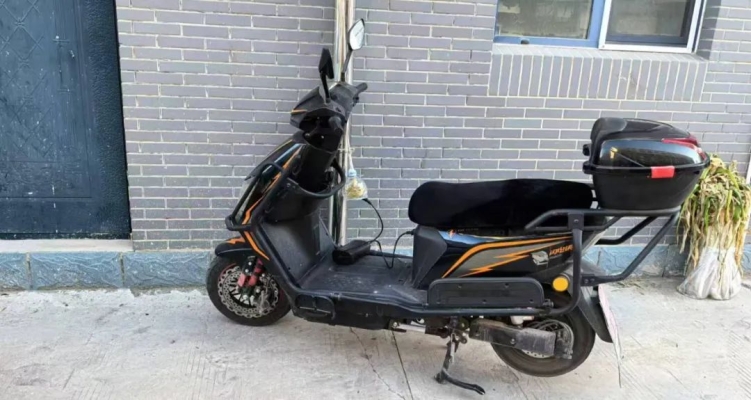 赤峰維修充電機師傅電話號碼-第1張圖片