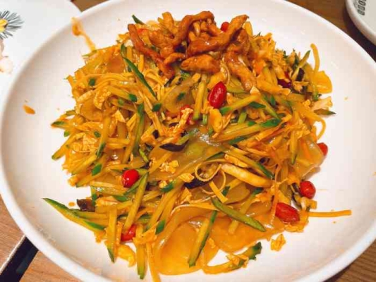 赤峰小資餃子館電話多少號-第1張圖片