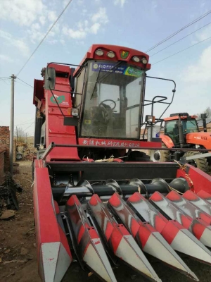 赤峰收割機(jī)租賃電話多少號-第1張圖片