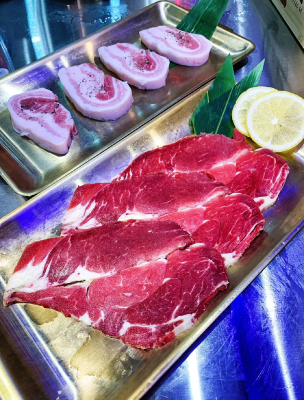 赤峰地桌烤肉團(tuán)購地址電話號碼-第1張圖片