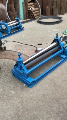 赤峰全自動(dòng)數(shù)控卷板機(jī)維修電話(huà)號(hào)碼-第1張圖片