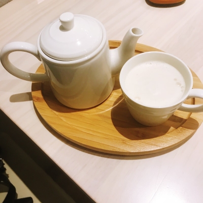 赤峰依貝蛋糕店地址電話號(hào)碼-第1張圖片