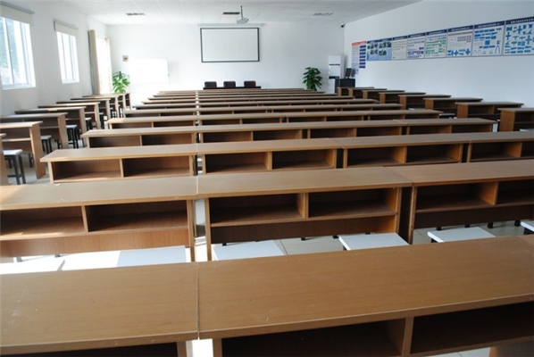 赤峰宜順駕校電話多少啊-第1張圖片