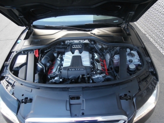 赤峰奧迪專營(yíng)店電話號(hào)碼查詢-第1張圖片