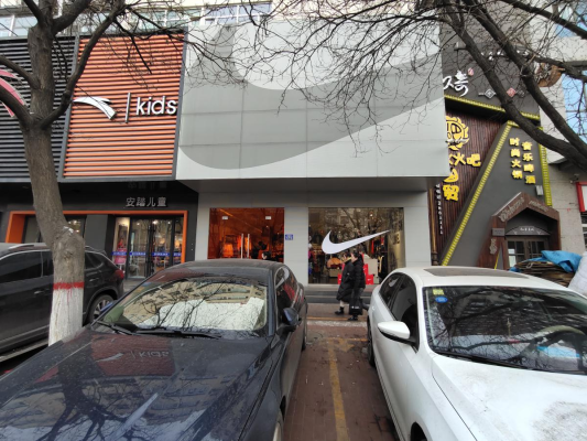 赤峰裝鎖師傅招聘電話(huà)號(hào)碼是多少-第1張圖片