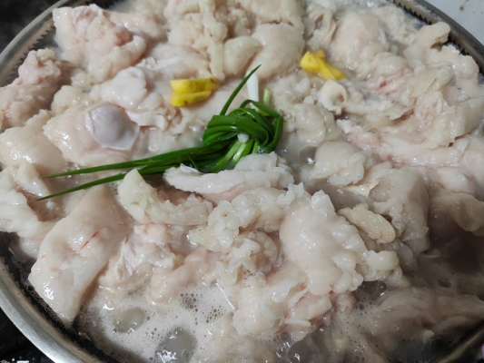 赤峰豬板油批發(fā)電話多少號-第1張圖片