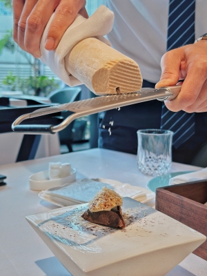 赤峰七夕約會(huì)餐廳電話號(hào)碼-第1張圖片