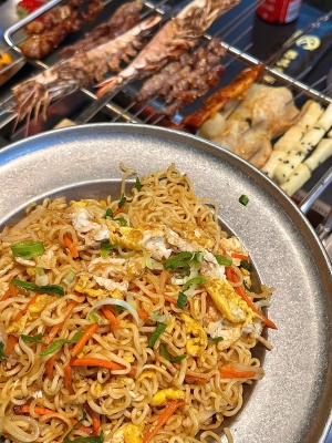 赤峰豪華燒烤店電話號碼多少-第1張圖片