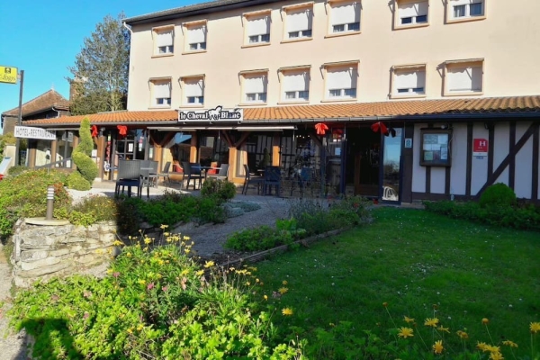 赤峰市白馬賓館電話多少號-第1張圖片