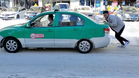 赤峰報(bào)廢出租車(chē)電話(huà)號(hào)碼查詢(xún)-第1張圖片