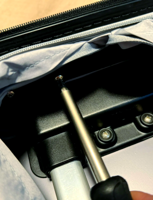 行李箱修理赤峰電話號碼-第1張圖片