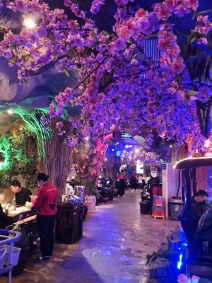 赤峰溶洞火鍋店電話多少號(hào)-第1張圖片