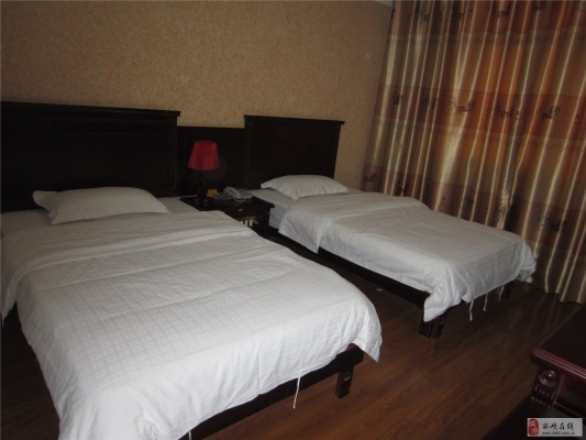 赤峰紫謹(jǐn)賓館電話號碼多少號-第1張圖片