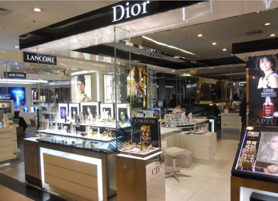 赤峰嘉人化妝品專柜電話號(hào)碼-第1張圖片