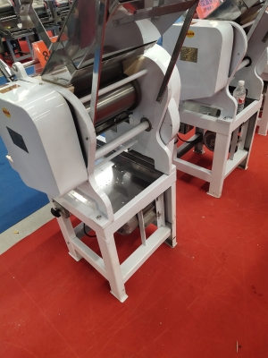 赤峰面條機(jī)公司電話多少號(hào)-第1張圖片