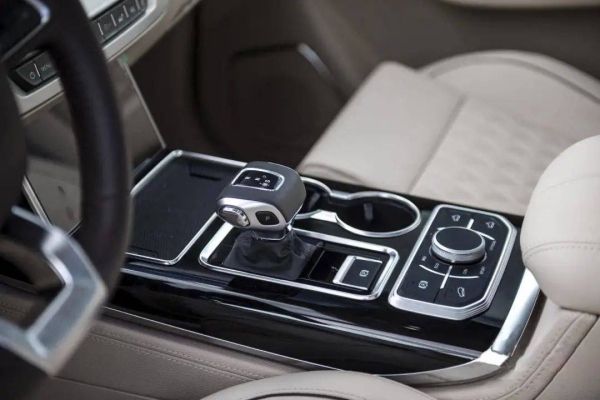 赤峰紅旗旗艦店電話號(hào)碼查詢-第1張圖片