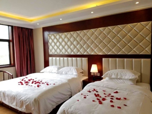 赤峰摩坊大春酒店電話地址是多少-第1張圖片