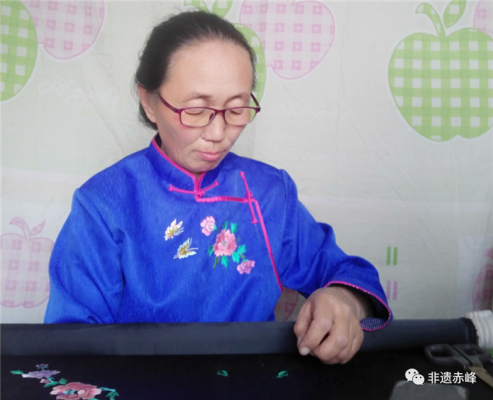 赤峰運動服刺繡廠家電話號碼-第1張圖片