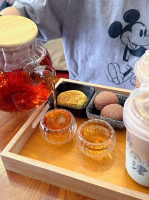 赤峰小院咖啡店電話(huà)多少號(hào)-第1張圖片