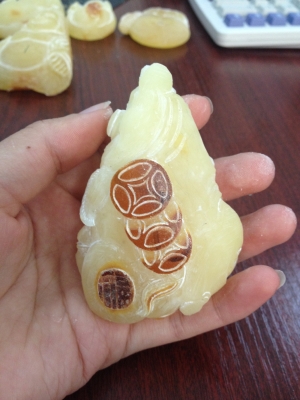 赤峰蜜蠟加工廠家電話號碼-第1張圖片