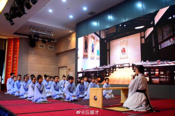 赤峰九典書房地址電話號碼-第1張圖片