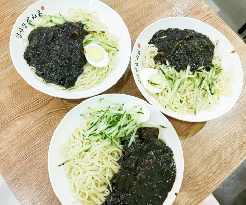 赤峰韓式炸醬面地址電話號(hào)碼-第1張圖片