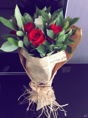 赤峰玫瑰蛋糕店電話號(hào)碼多少-第1張圖片