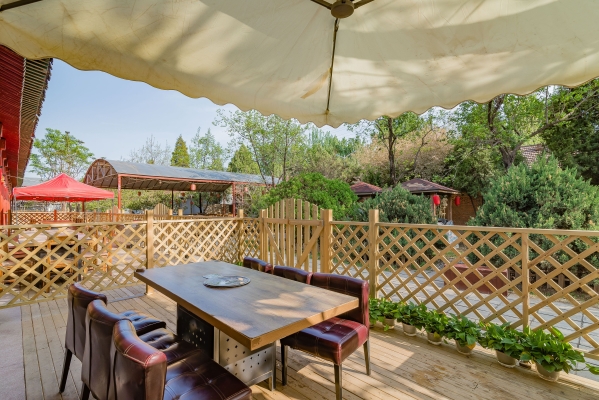 赤峰新城區(qū)轟趴館電話號碼-第1張圖片