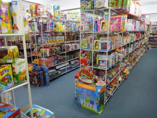 赤峰玩具店批發(fā)電話號碼-第1張圖片