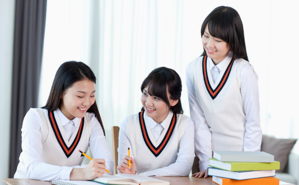 赤峰成考聯(lián)系電話號(hào)碼是多少-第1張圖片