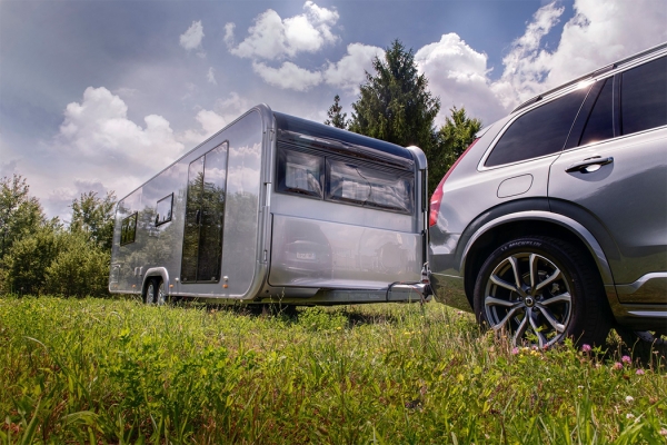 赤峰拖掛式房車廠家電話號(hào)碼-第1張圖片