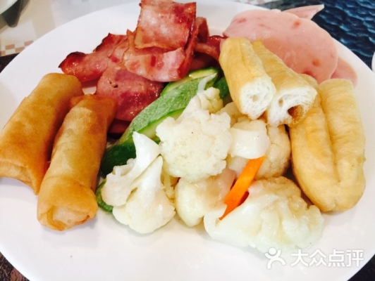 赤峰帝豪花園酒店電話號碼-第1張圖片