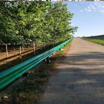 赤峰市波形護欄廠家電話號碼-第1張圖片