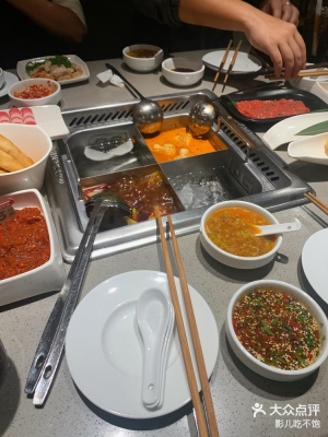 赤峰海底撈桃子姐姐電話號碼多少-第1張圖片